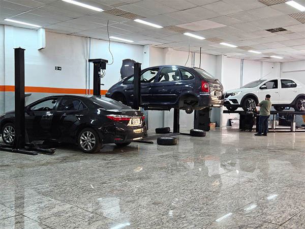 Área de serviço da Flatim com elevadores